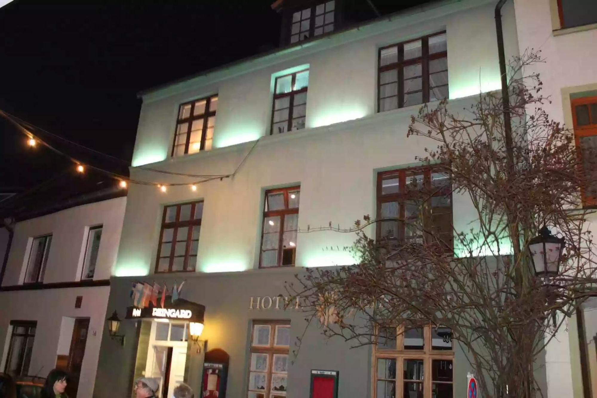 Hotel Reingard Висмар Экстерьер фото