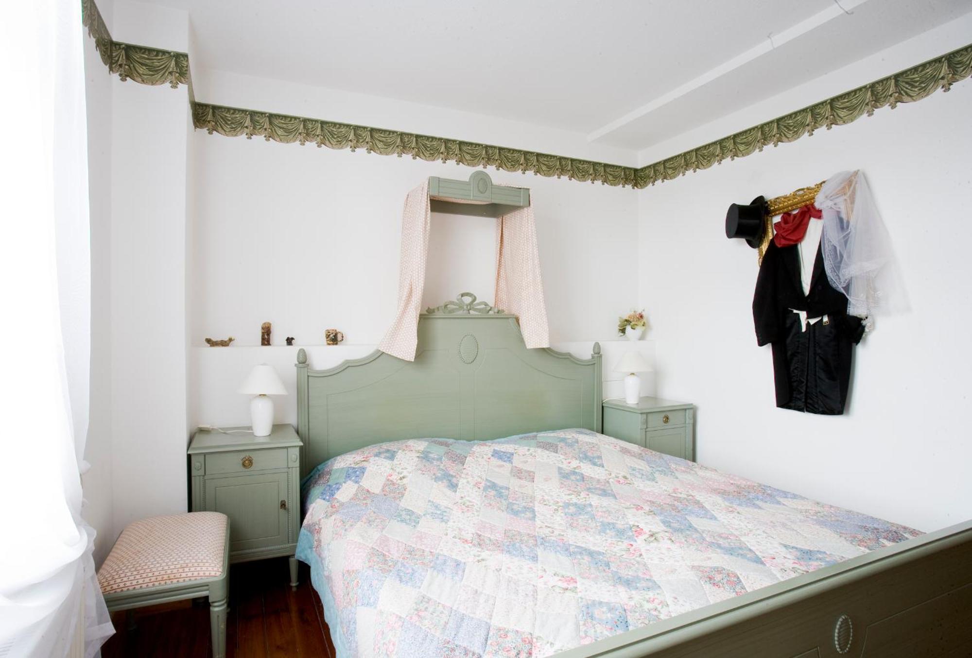 Hotel Reingard Висмар Экстерьер фото